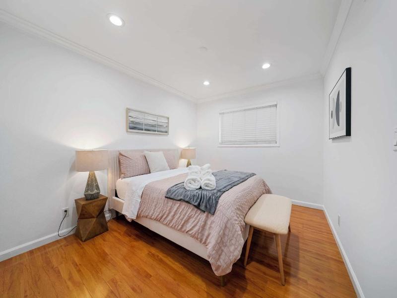 @ Marbella Lane - Serene And Pristine Home image