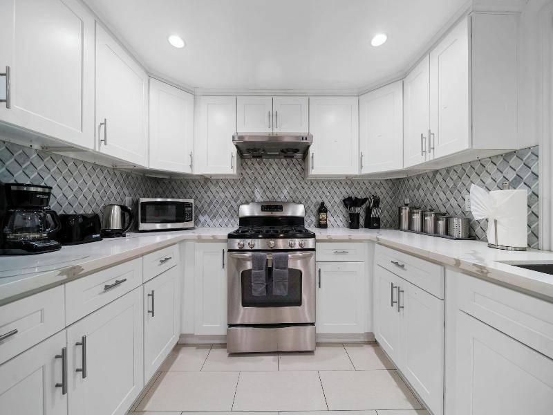 @ Marbella Lane - Serene And Pristine Home image