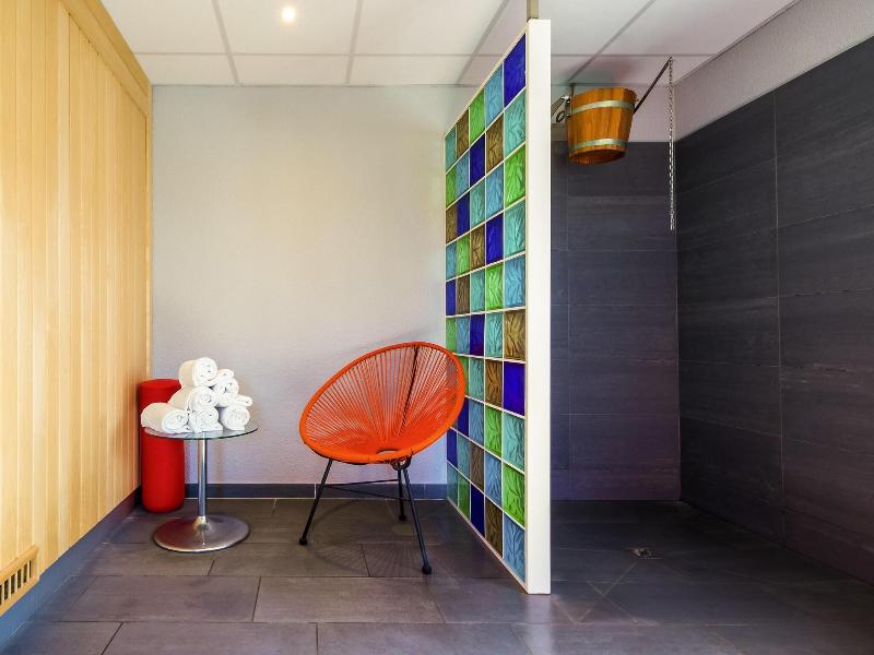 Ibis Budget Toulouse Labege image