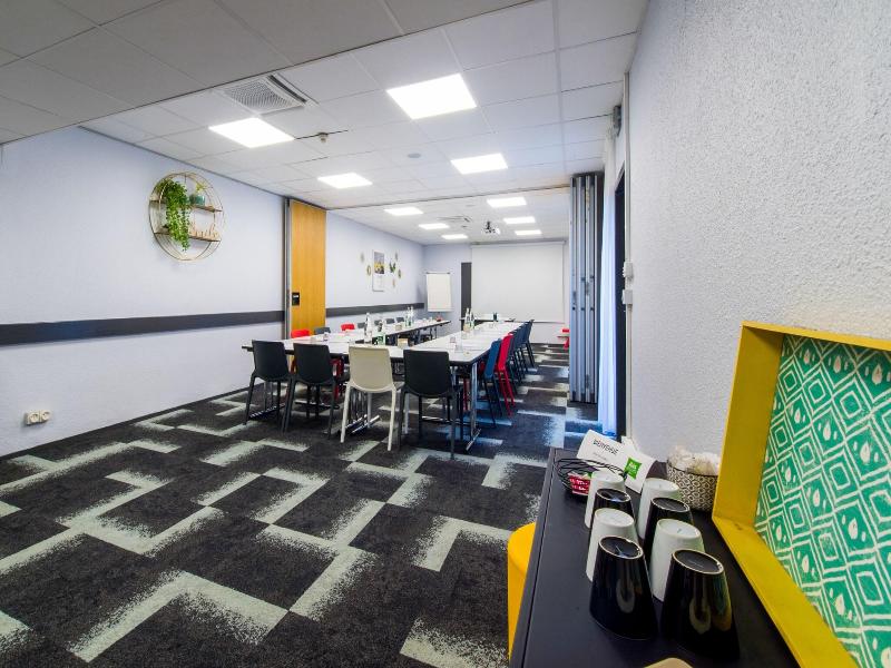 Ibis Budget Toulouse Labege image