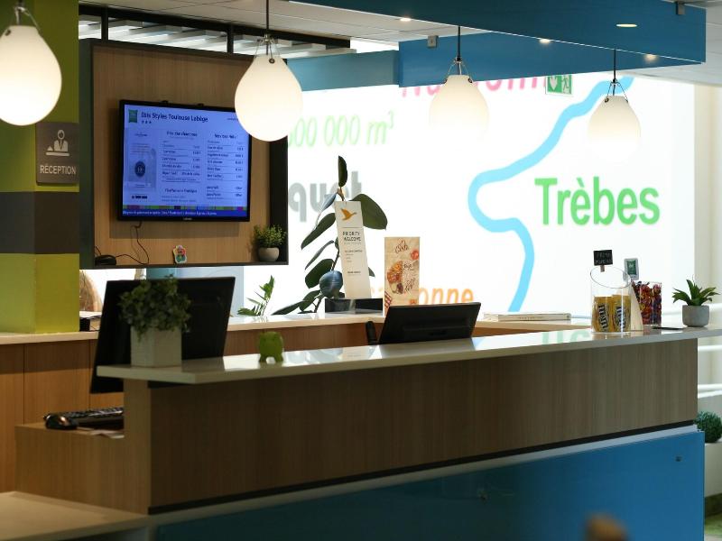 Ibis Budget Toulouse Labege image