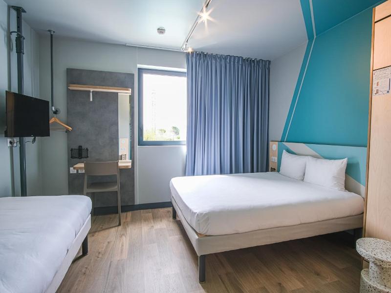 Ibis Budget Toulouse Labege image