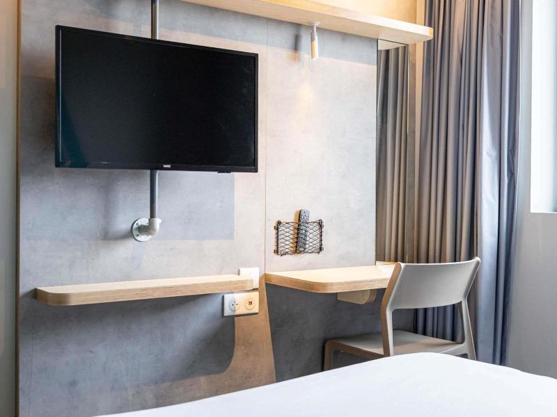 Ibis Budget Toulouse Labege image