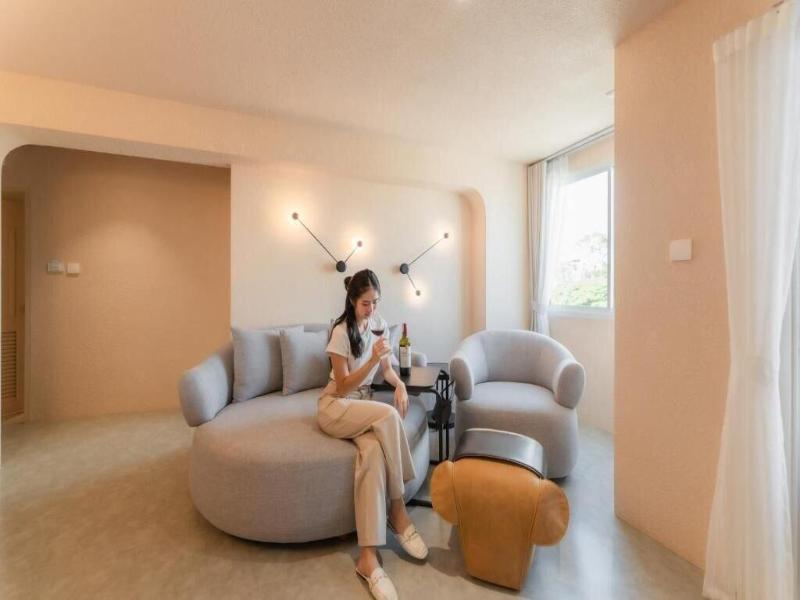 Mai Hotel image