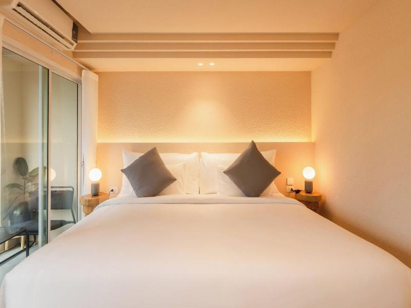 Mai Hotel image