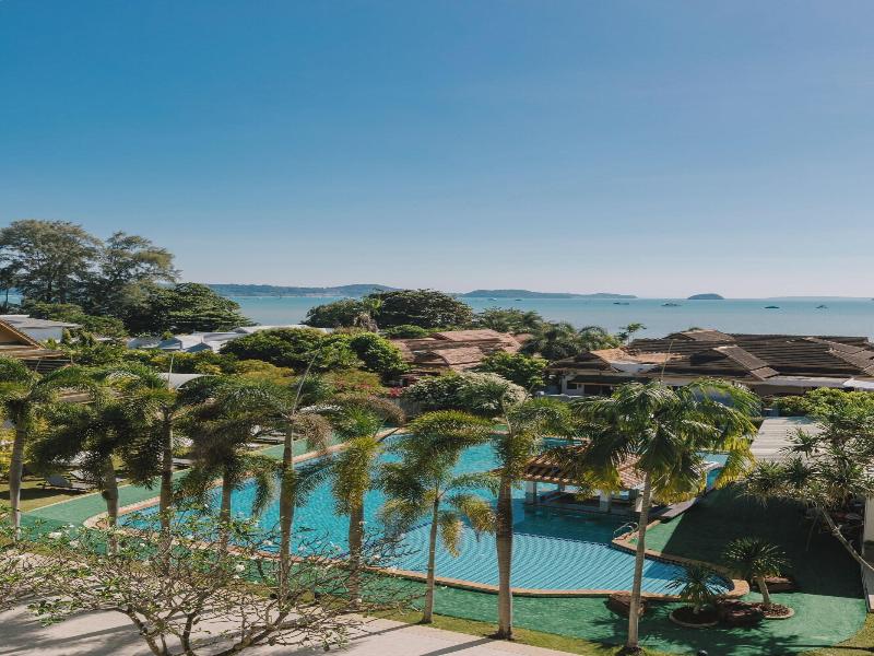 Blue Beach Grand Resort And Spa image