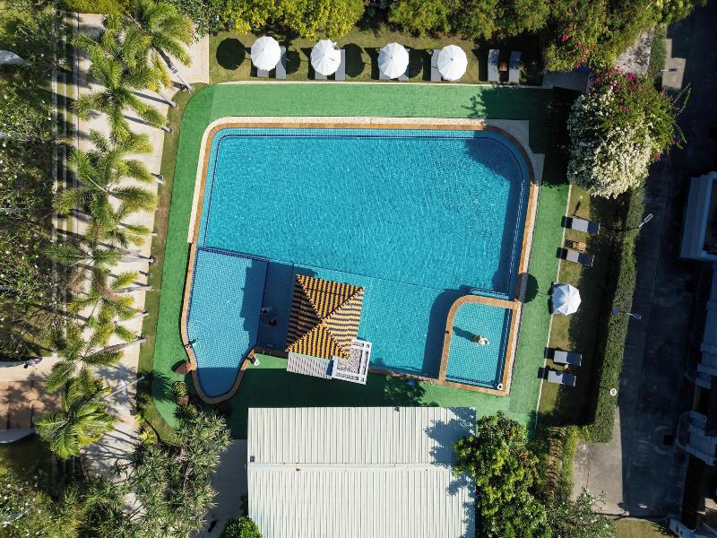 Blue Beach Grand Resort And Spa image