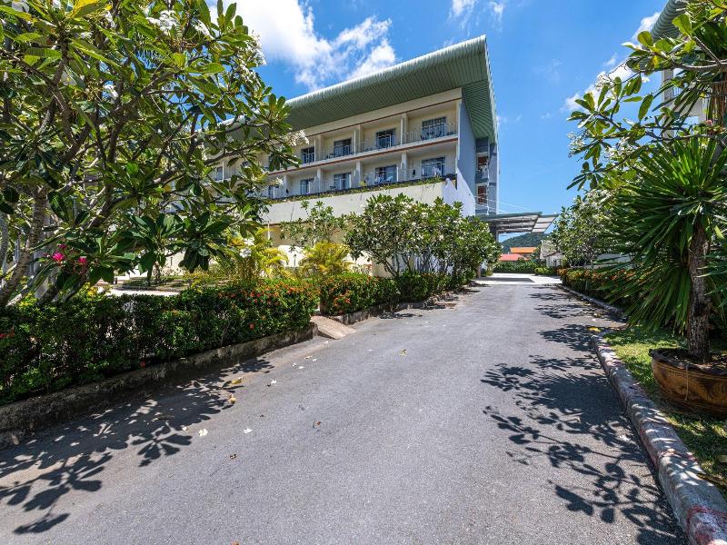 Blue Beach Grand Resort And Spa image