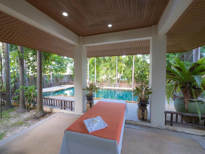 Blue Beach Grand Resort And Spa image