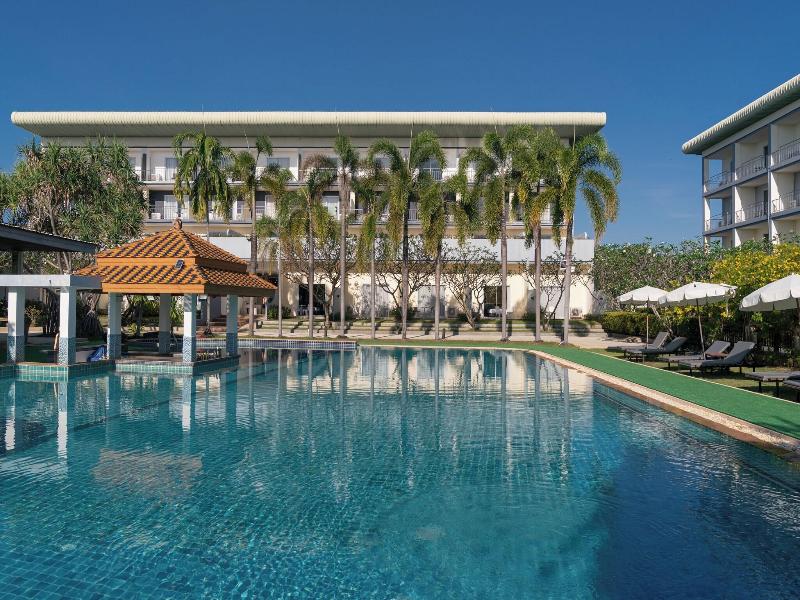 Blue Beach Grand Resort And Spa image