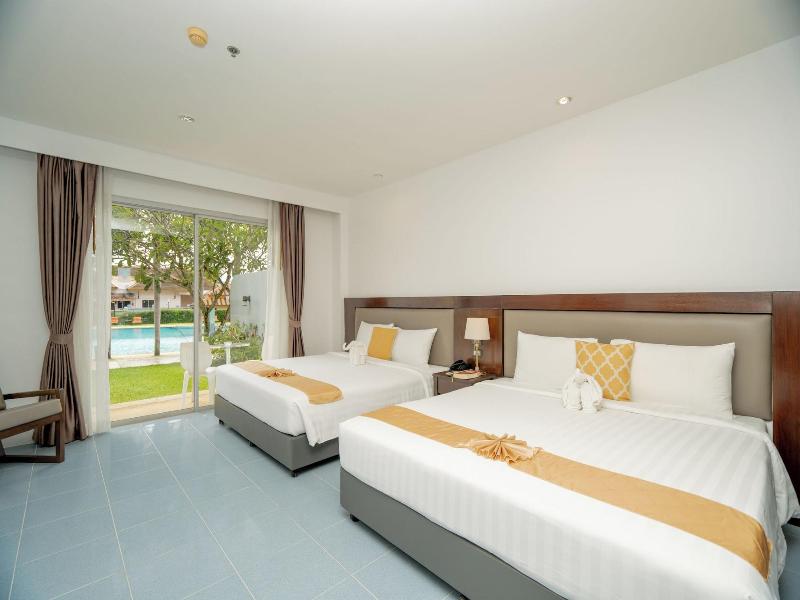 Blue Beach Grand Resort And Spa image