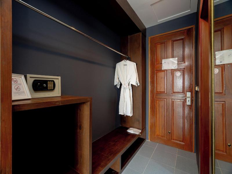 Blue Beach Grand Resort And Spa image