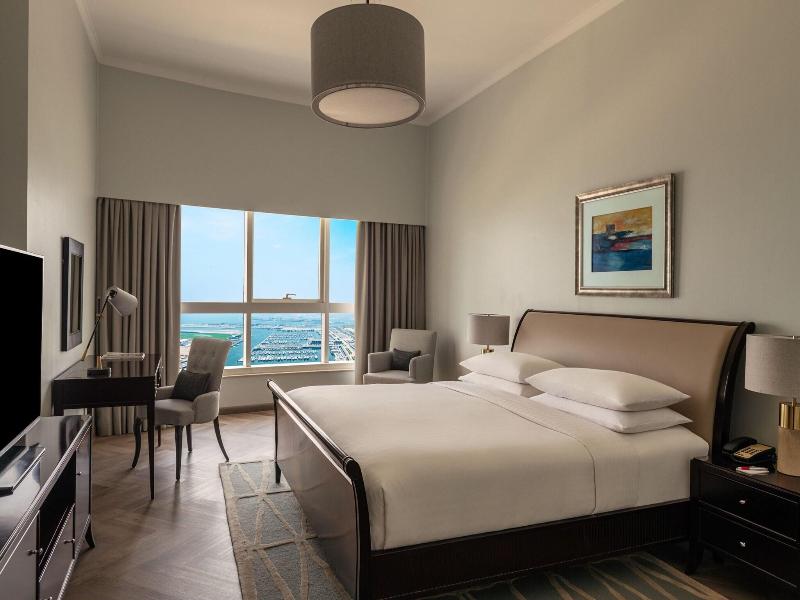 Dubai Marriott Harbour Hotel & Suites image
