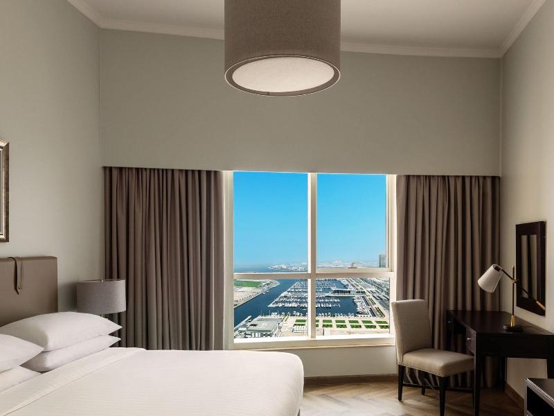 Dubai Marriott Harbour Hotel & Suites image