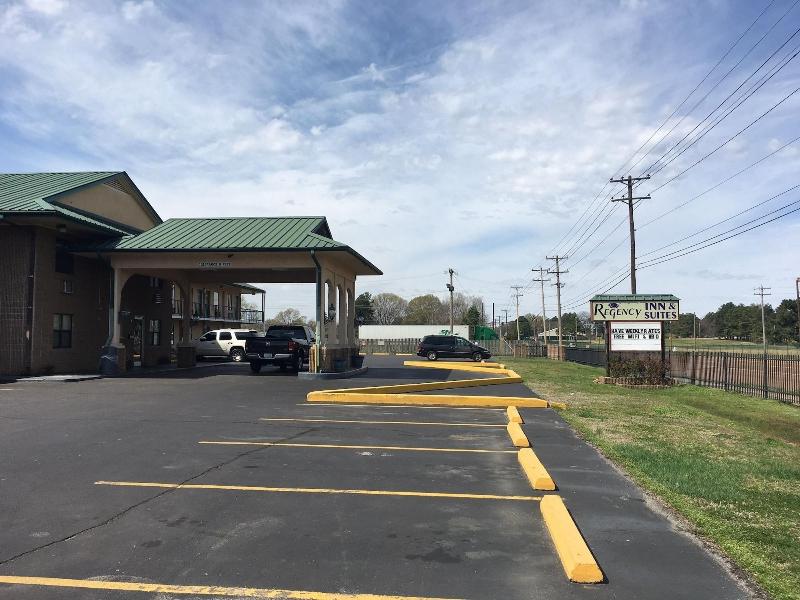 Regency Inn & Suites image