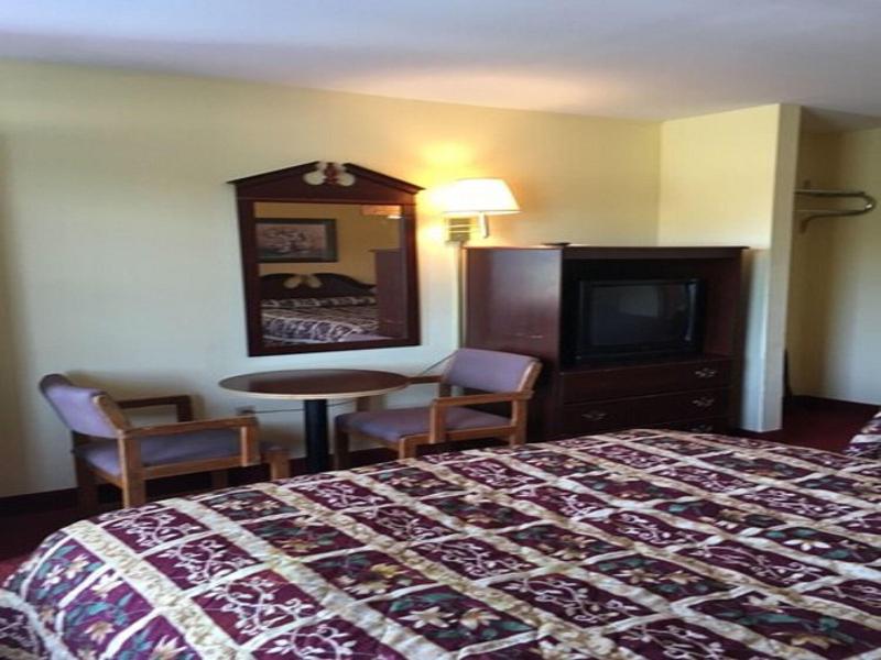 Regency Inn & Suites image