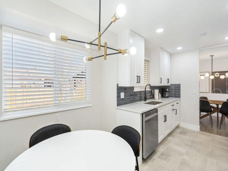 @ Marbella - Modern 4-br Retreat Chef's Kitchen image