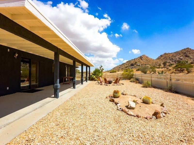 @ Marbella Lane - Zen-like Ambiance 3br Home In Jt image