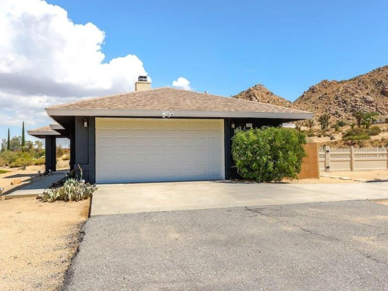 @ Marbella Lane - Zen-like Ambiance 3br Home In Jt image