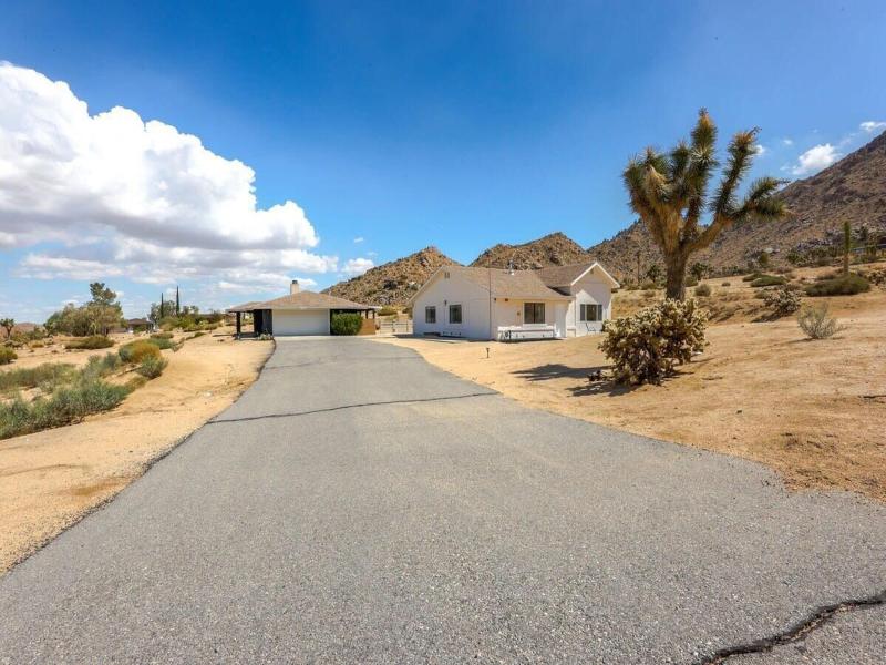 @ Marbella Lane - Zen-like Ambiance 3br Home In Jt image