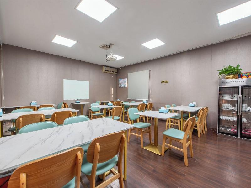 Xana Lite Hotel Shixi Metro Station image