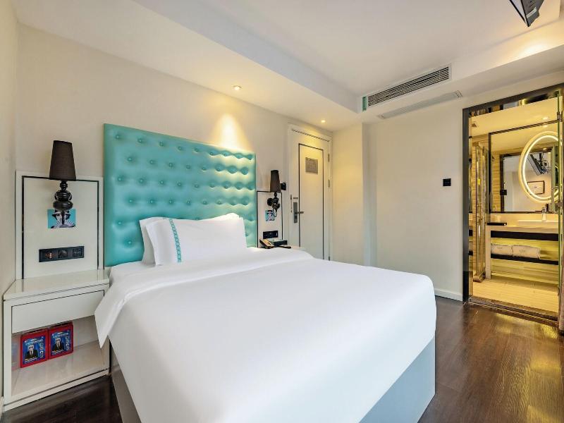 Xana Lite Hotel Shixi Metro Station image