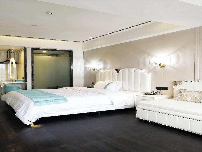 Xana Lite Hotel Shixi Metro Station image
