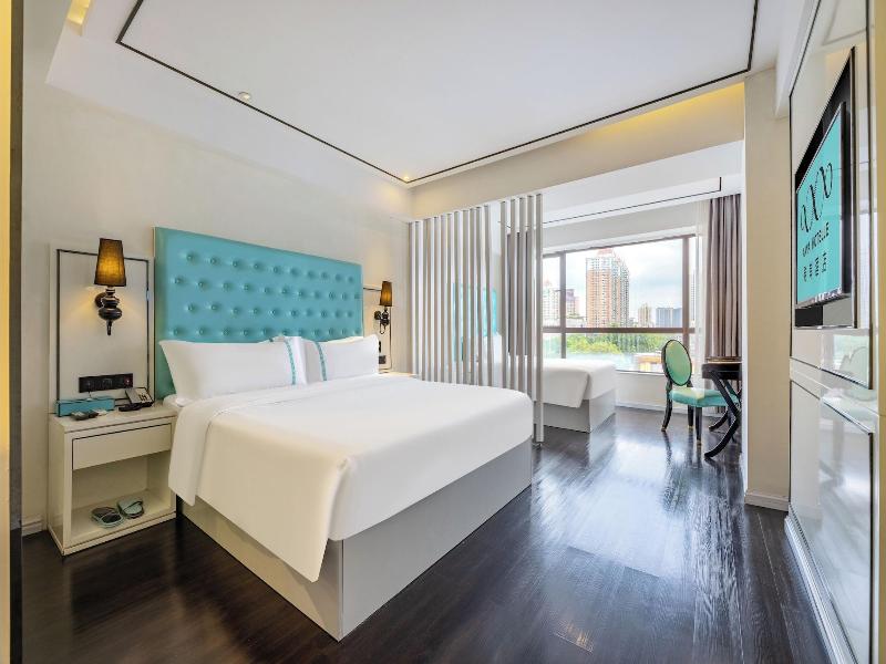Xana Lite Hotel Shixi Metro Station image