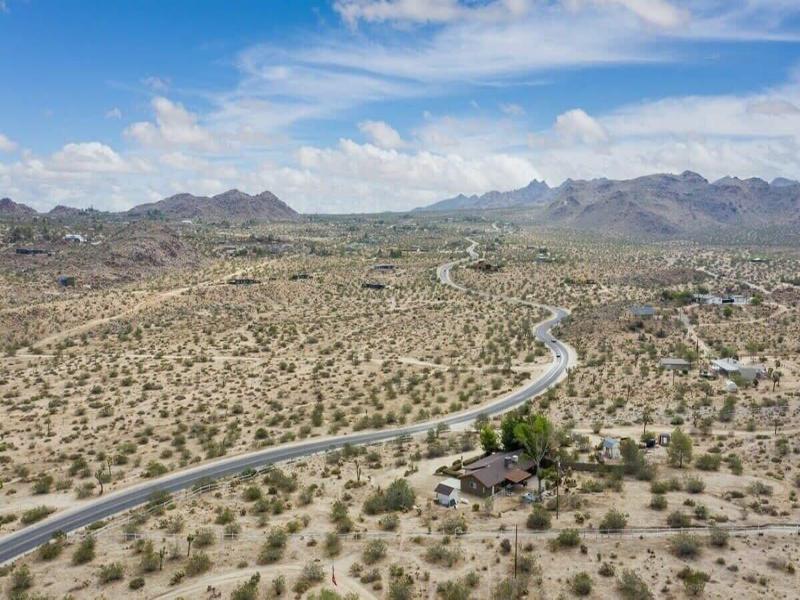 @ Marbella Lane - The Wine Mine Desert Escape image