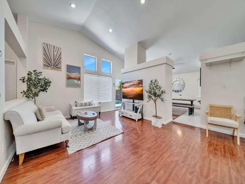 @marbella Lane - 4br Lavish Castle Retreat 2