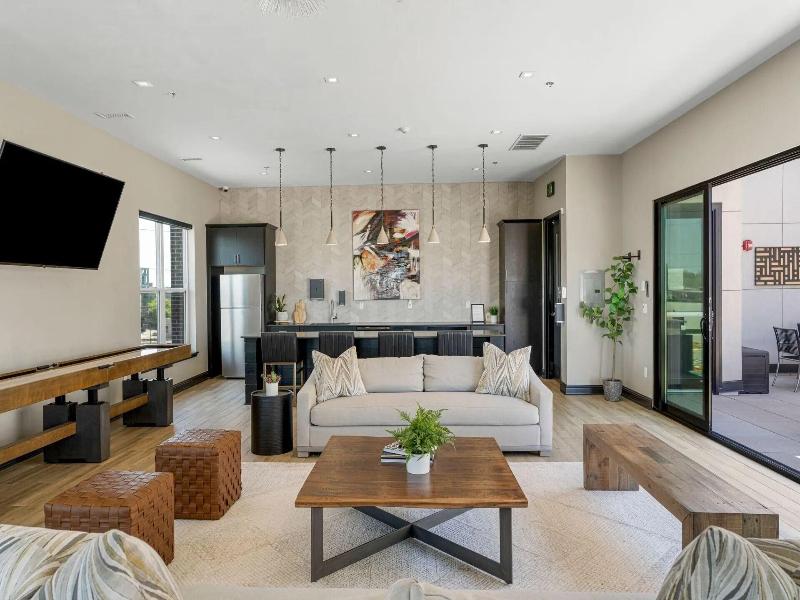 Arts District Apartments By Landing