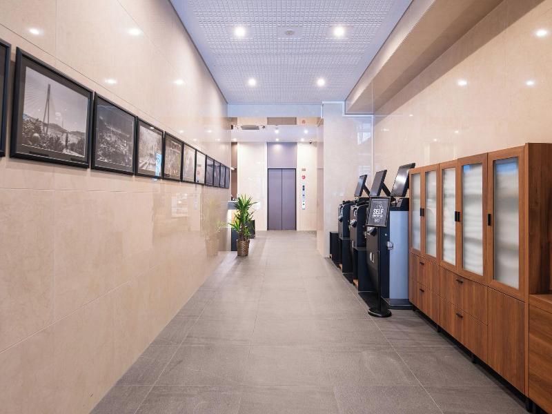 Vessel Hotel Hiroshima Peace Blvd image