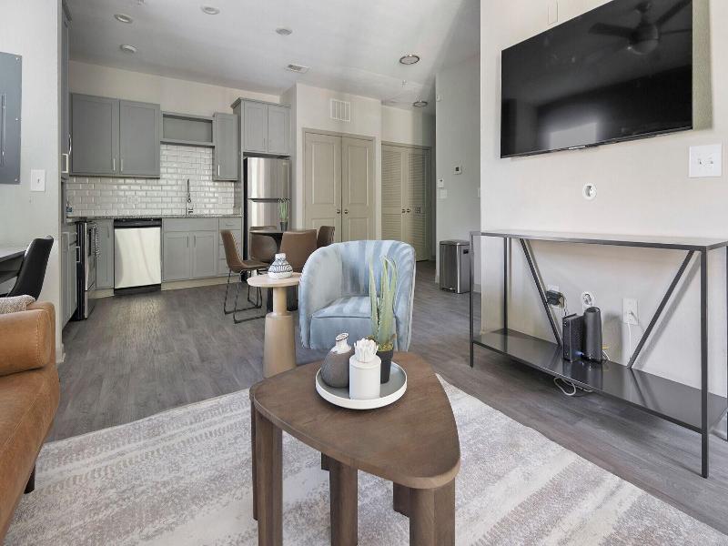 Northlake Apartments By Landing image