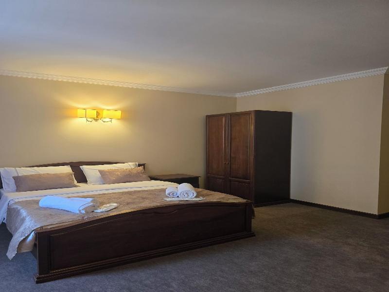 Ritsa Hotel image