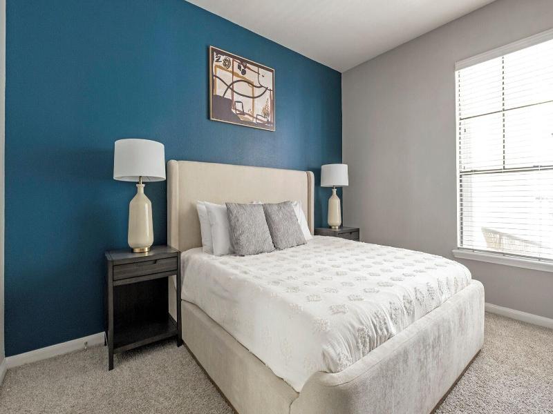 Landing Apartments West Houston image
