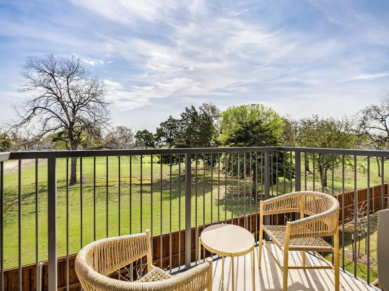 Landing Apartments Denton image