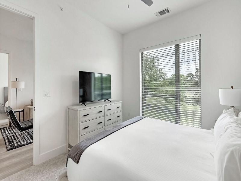 Landing Apartments Denton image