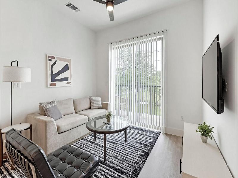 Landing Apartments Denton image