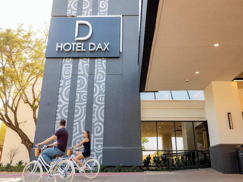 Hotel Dax image