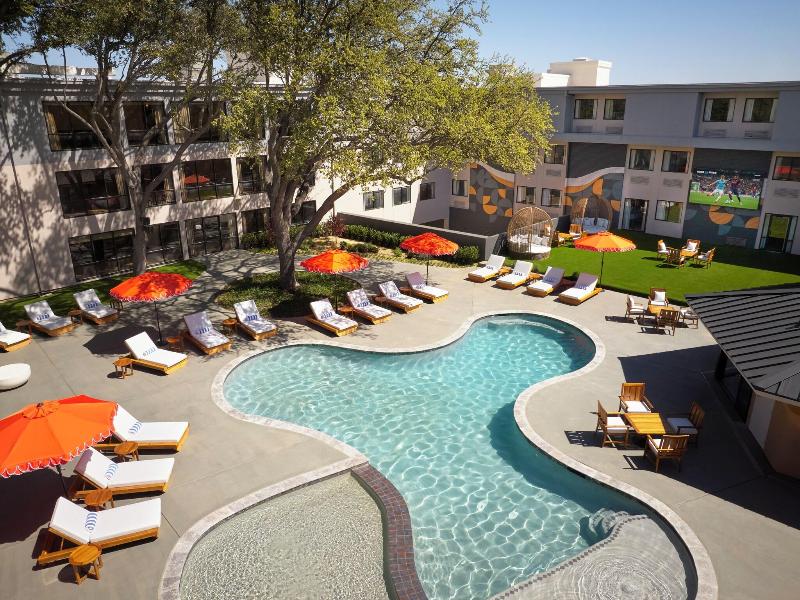 Hotel Dax image