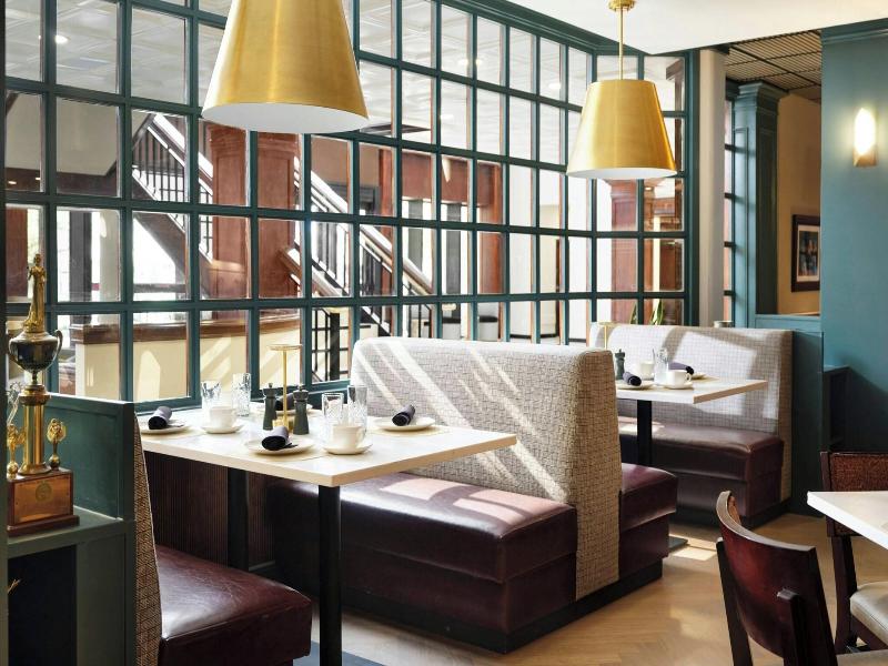 Hotel Dax image