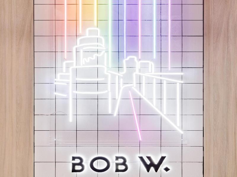 Bob W Madrid Atocha image