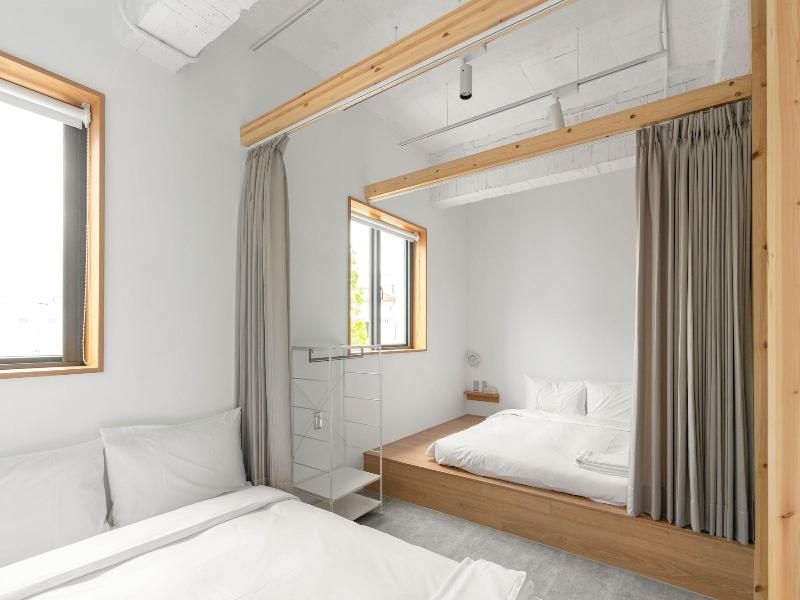 Forest 3030 Hostel image