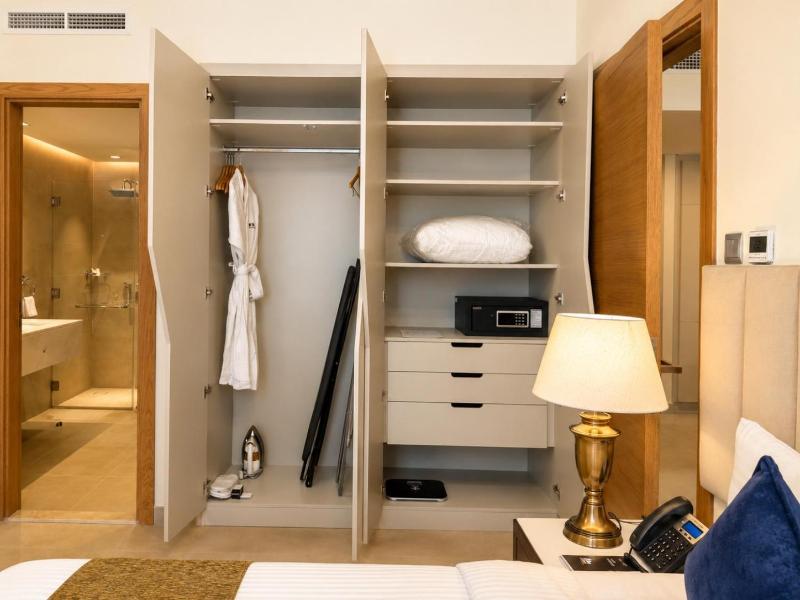 Saray Deluxe Hotel Apartments image