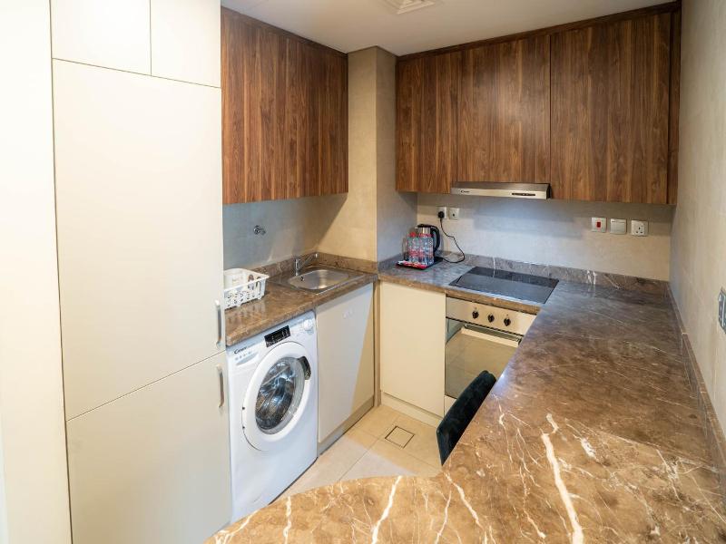 Saray Deluxe Hotel Apartments image
