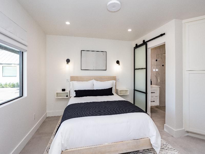 Hotel Bayit image