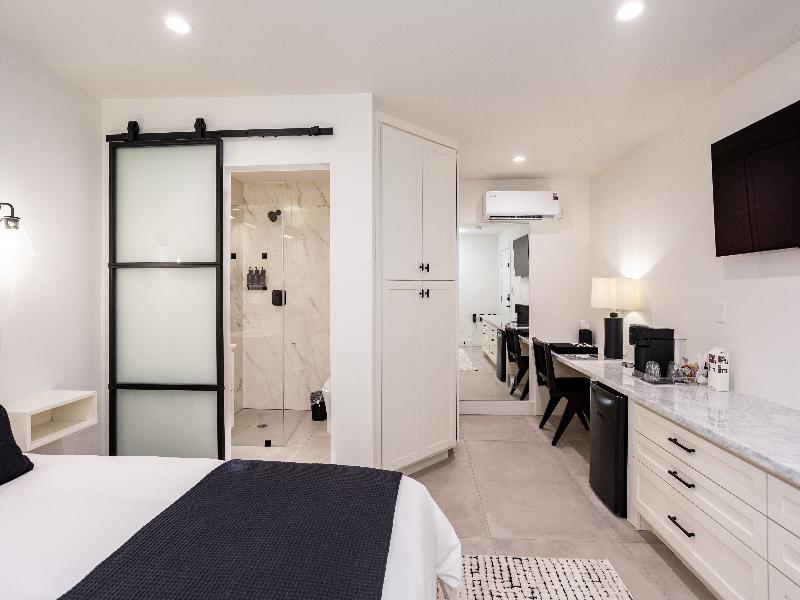 Hotel Bayit image