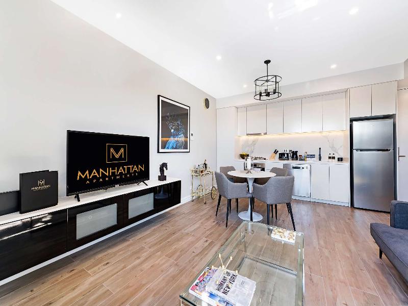 Manhattan Apartments Glen Iris image