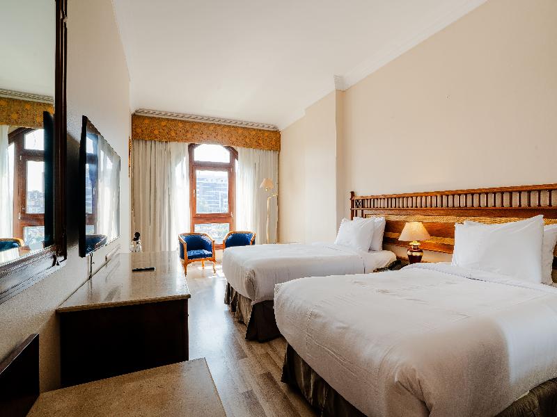 Om Kolthoom Hotel image