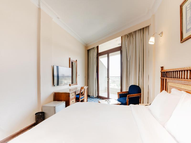 Om Kolthoom Hotel image